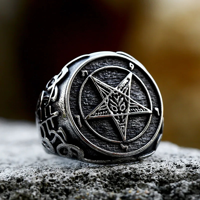 Hellstar Ring qykyai-sq.myshopify.com