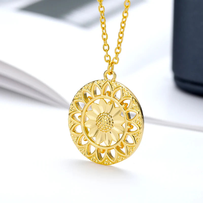 Round Sunflower Necklace for Women Boho Stainless Steele Round Pendant Choker Goth Vintage Women's Neck Chain Jewelry Gift 2021