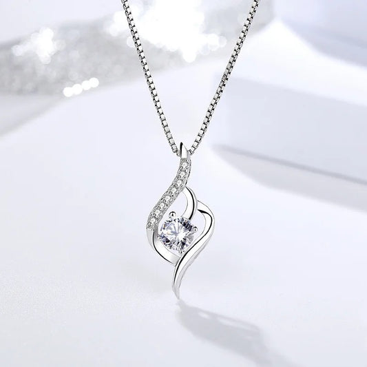 s925 Silver heart-shaped Pendant for Women,  version with heart-shaped silver jewelry